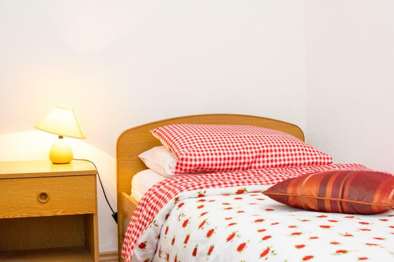Beautiful Rustical Apt Ana In The Heart Of Ρόβινι Εξωτερικό φωτογραφία